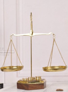 风进口礼物办公桌装饰座品天平创意个性书房印度摆件北欧轻奢天秤