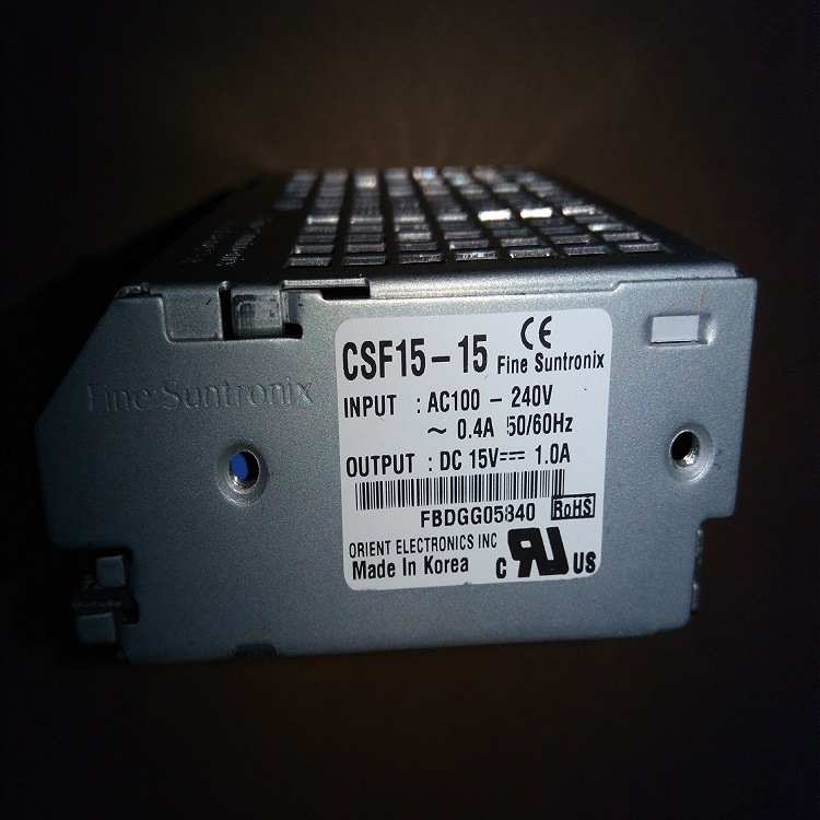 韩国华仁电源（FINE SUNTRONIX) CSF15-15系列