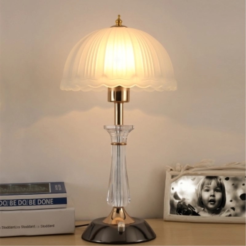 台灯卧室床头灯简约现代创意可调光温馨浪漫家用暖光喂奶结婚台灯