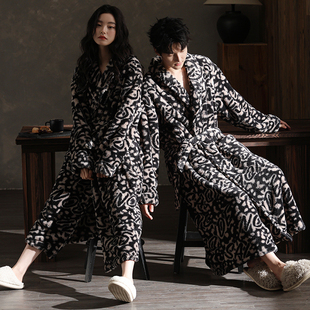 冬季加厚珊瑚绒情侣睡袍睡衣长袖保暖法兰绒豹纹家居服男女士睡衣