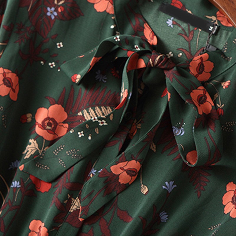 文艺长袖雪纺碎花连衣裙女秋装高腰收腰显瘦气质墨绿色百褶裙长裙