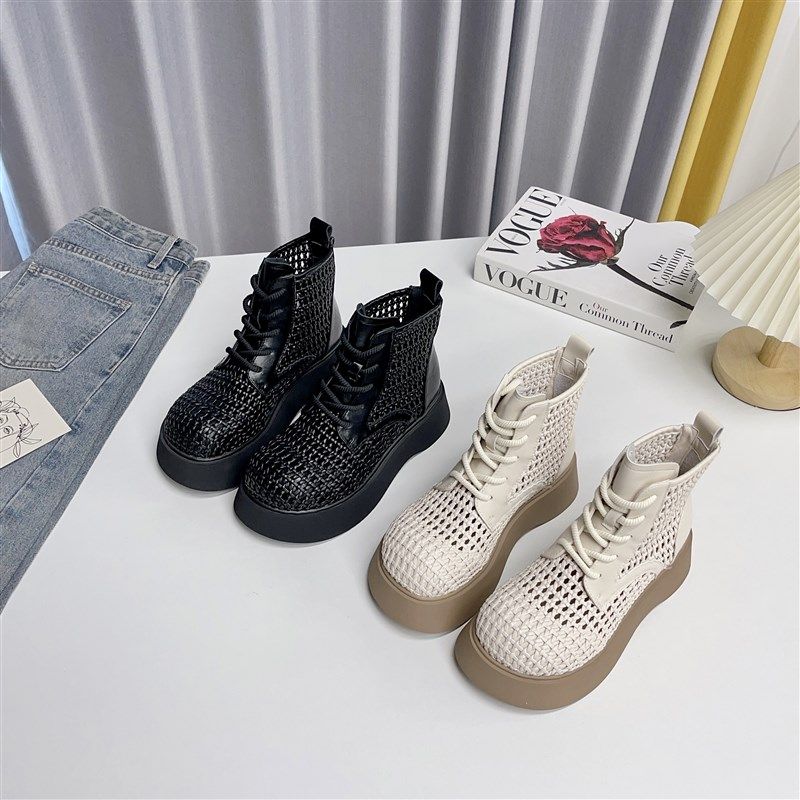 2025新款夏季女外穿时尚镂空编织透气渔夫洞洞鞋厚底马丁靴配裙子,女鞋,马丁靴,淘宝优惠券,粉丝福利购,淘宝优惠卷