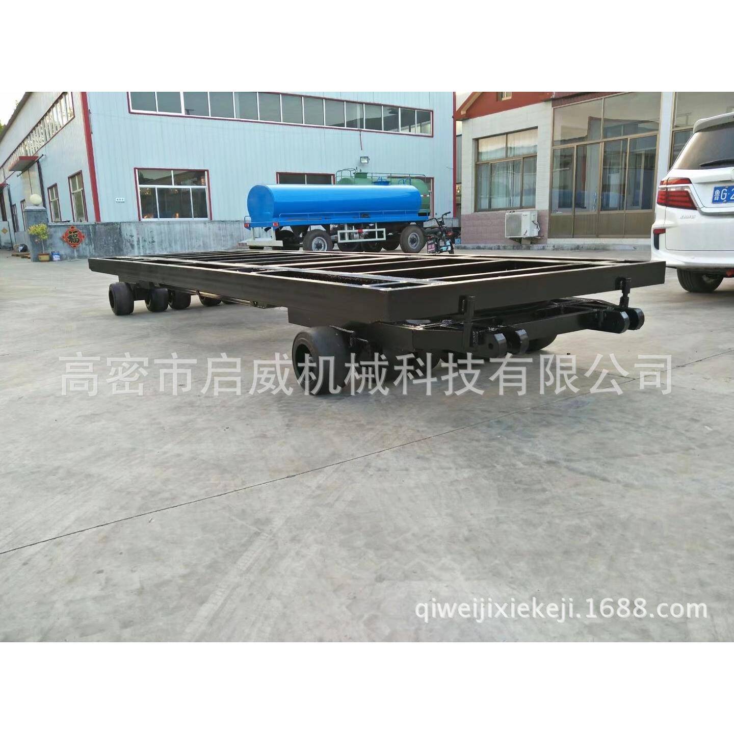 货源供应22吨双向牵引拖车移动餐车底盘厂家供应