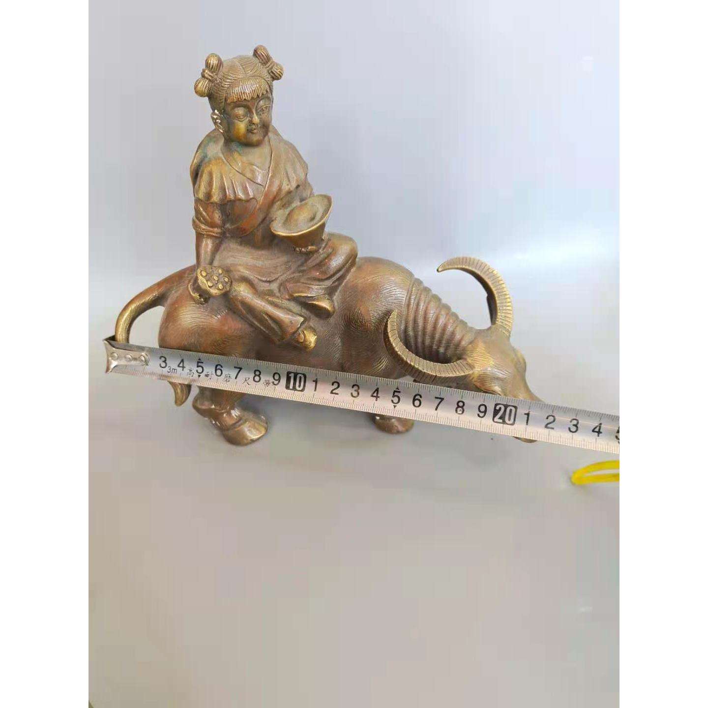 铜器童男童女牛年大吉大利寓意送子早生贵子大吉大利