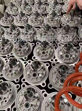 SD22 SD32 D335A-3X D85A-21 推土机清油泵，回油泵175-13-23500