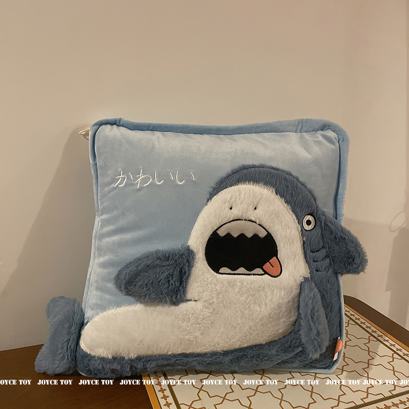 抱枕被子两用办公室午睡小枕u头车载毯子车用折叠冬季鲨鱼2022新