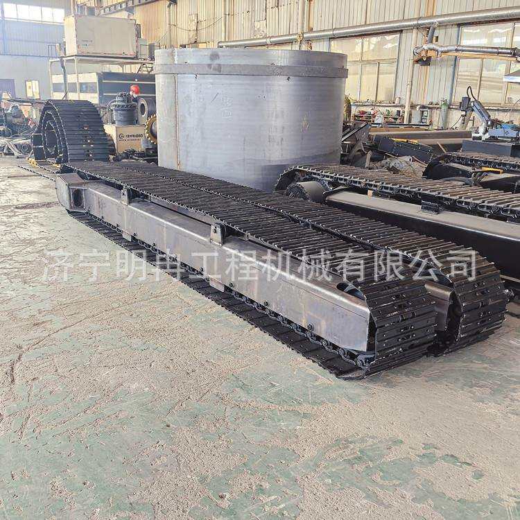 8吨震动筛沙机移动钢制履带底盘总成 全液压马达柴油动力遥控行走