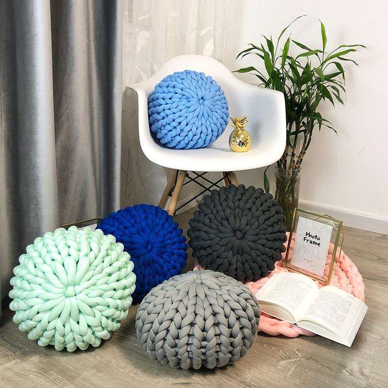 北欧简约粗线抱枕纯手工编织美式懒人沙发创意布条圆沙发配饰家居