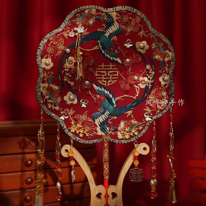 刺绣新娘团扇结婚手工红色出嫁喜扇diy材料包新中式婚礼手捧花