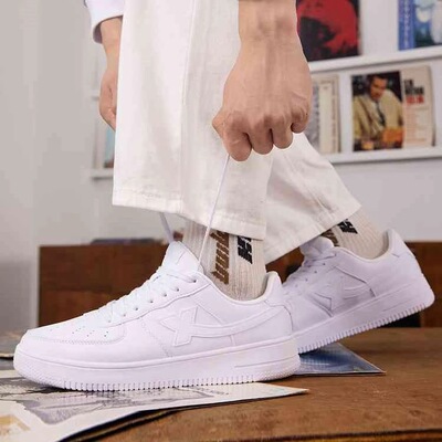 特步板鞋男2026秋冬新款男鞋休闲鞋百搭低帮运动鞋潮流男子小白鞋