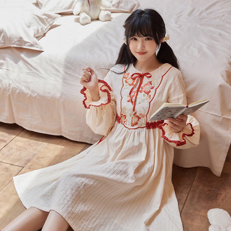 十三余小豆蔻儿[秋牡丹]国风秋冬季日常居家刺T绣少女家居服睡裙