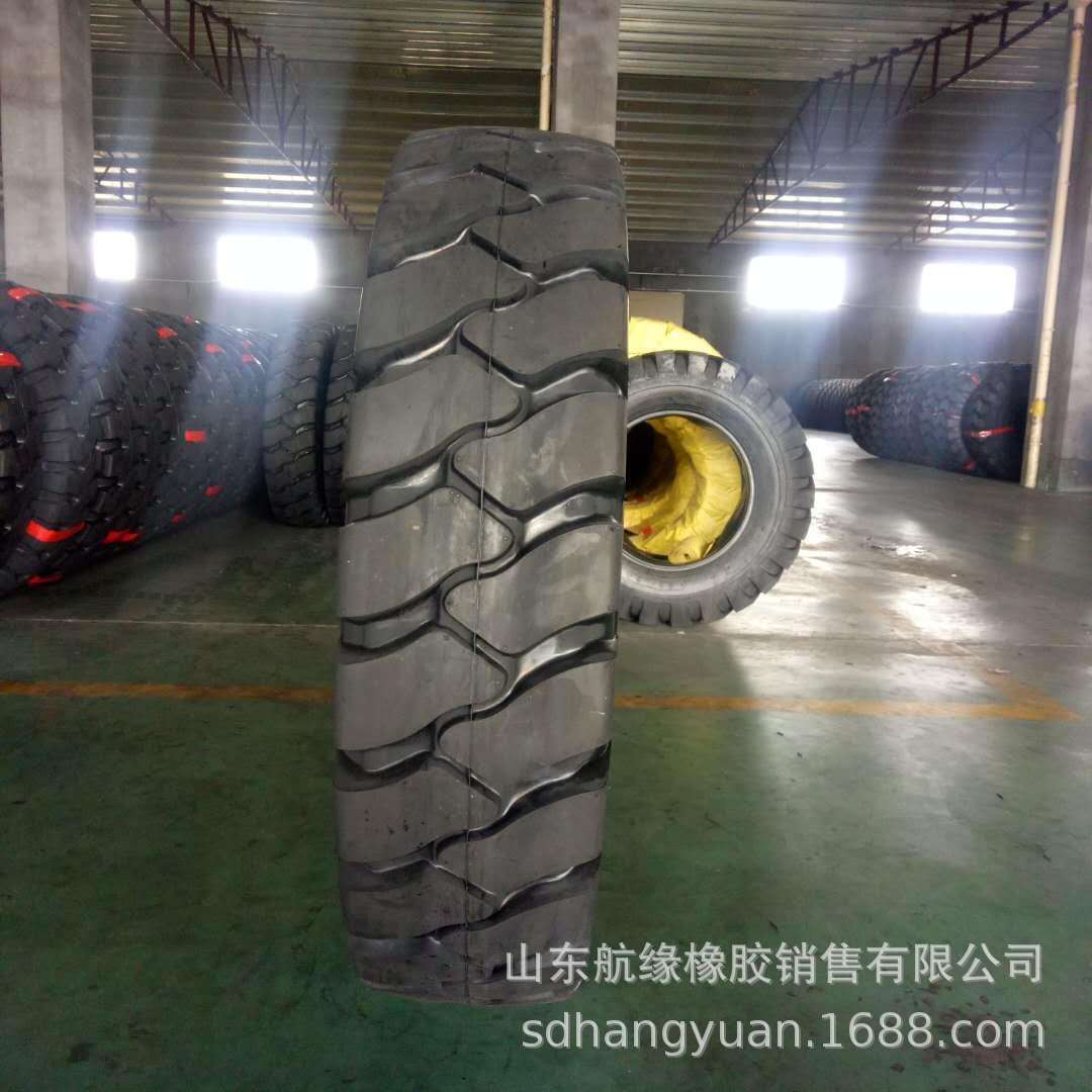 1400-24 重载自卸车矿山轮胎 加厚加深花纹 耐磨防滑 厂家直供