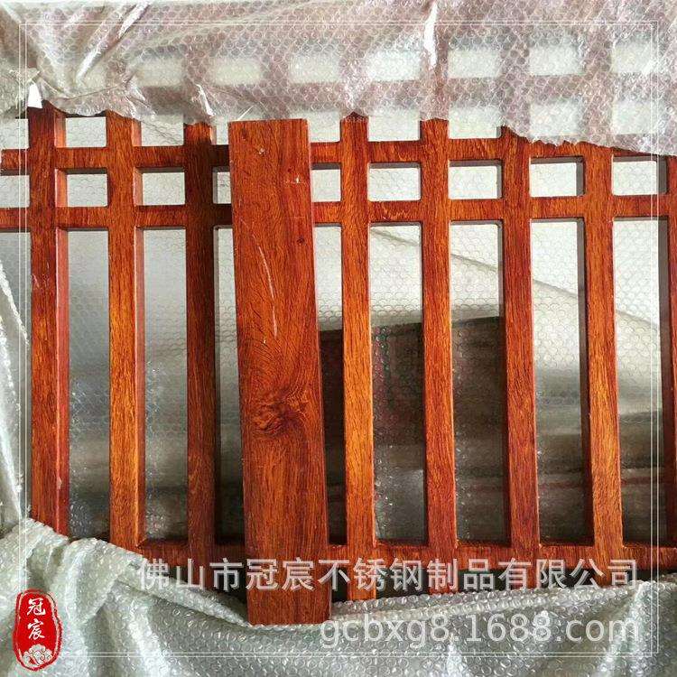 仿木纹不锈钢栏杆 别墅围栏木纹镀锌铁方管 景区木纹色金属护栏
