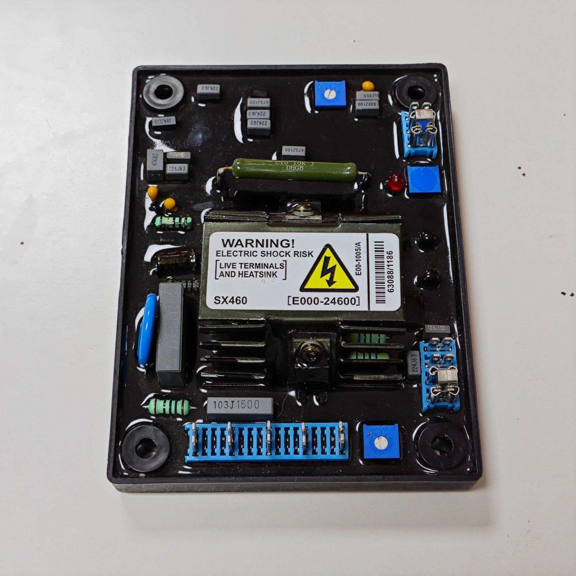 SX460 无刷发电机自动电压调节器 AVR 发电机配件 厂家直供