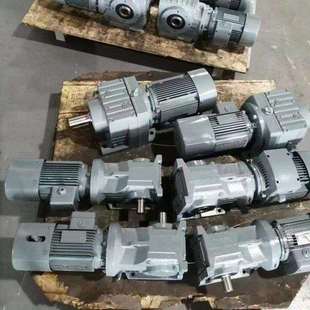 Y0.25KW NA800M4齿轮减速器 YVP0.25 196.21减 ST57 RXF57