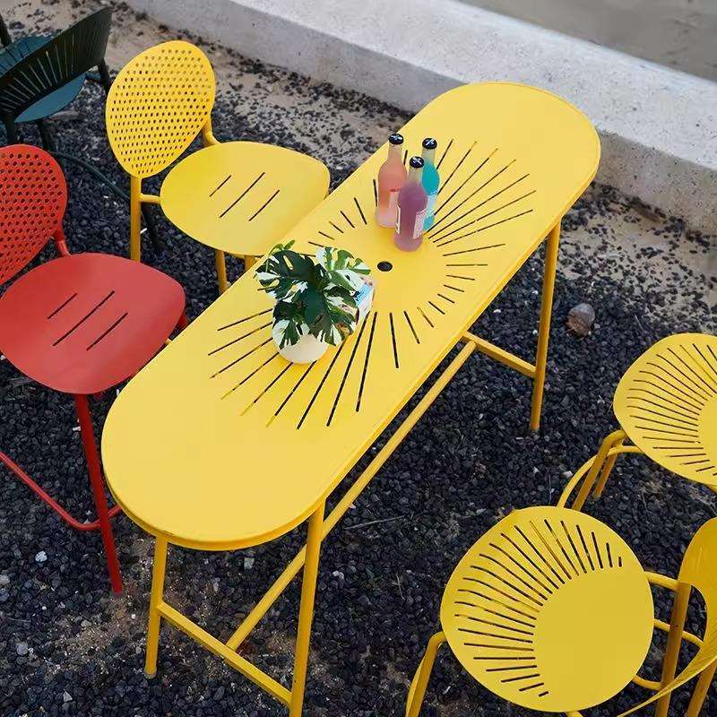 户外休闲碳素钢桌椅组合花园庭院防水露天餐桌椅咖啡厅长方形桌子