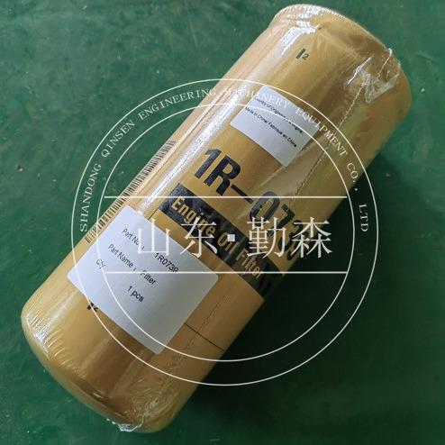 吊车配件 型号齐全ka特推土机配件 机油滤芯 滤清器 1r0739