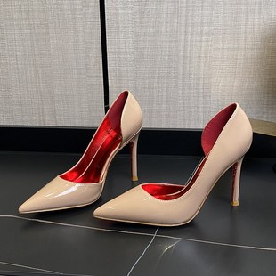 侧空红底裸色高跟鞋女2024年新款尖头水钻职业不累脚细跟黑色单鞋