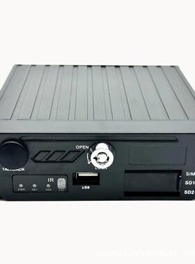 1080P高清大货车4路SD卡车载监控机录相机 dvr行车记录仪