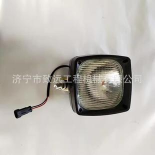 山推SD22配件 07000 SD22推土机前大灯D2401 07040工作灯D2401