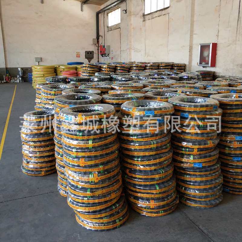 源头厂家鑫城直供高压橡胶水管 软管 夹布橡胶管 支持