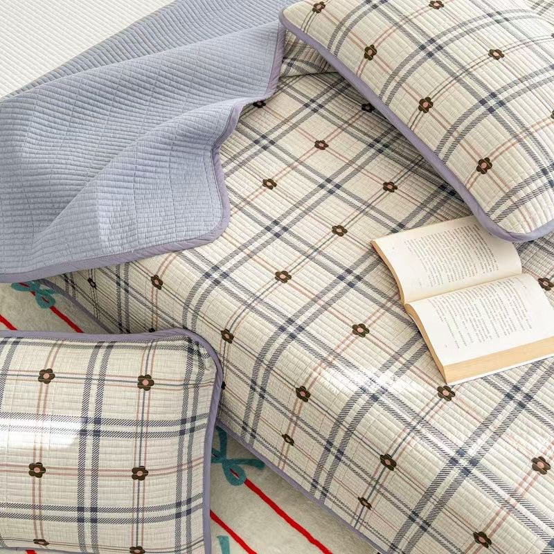 新款韩式纯棉加厚卡通可爱儿童绗缝床盖床垫床单三件套可定做