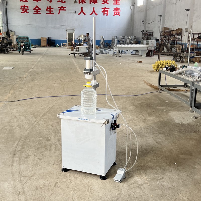 半自动打盖机5L食用油封口机脚踏式封盖机小型家用气动手动压盖机