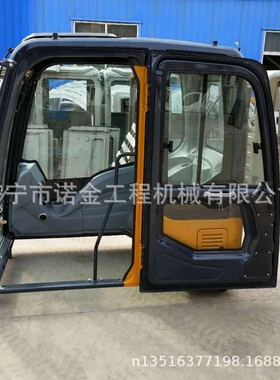 柳工906D挖掘机驾驶室车门总成，挖掘机配件