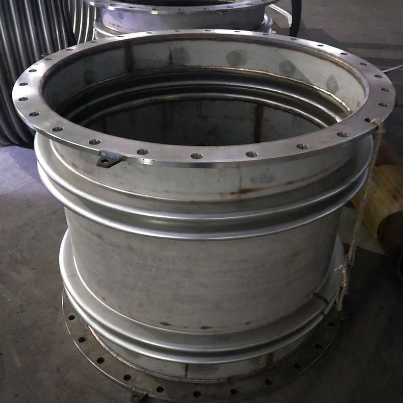 长期供应金属膨胀节 通用型金属补偿器 法兰式管道金属补偿器