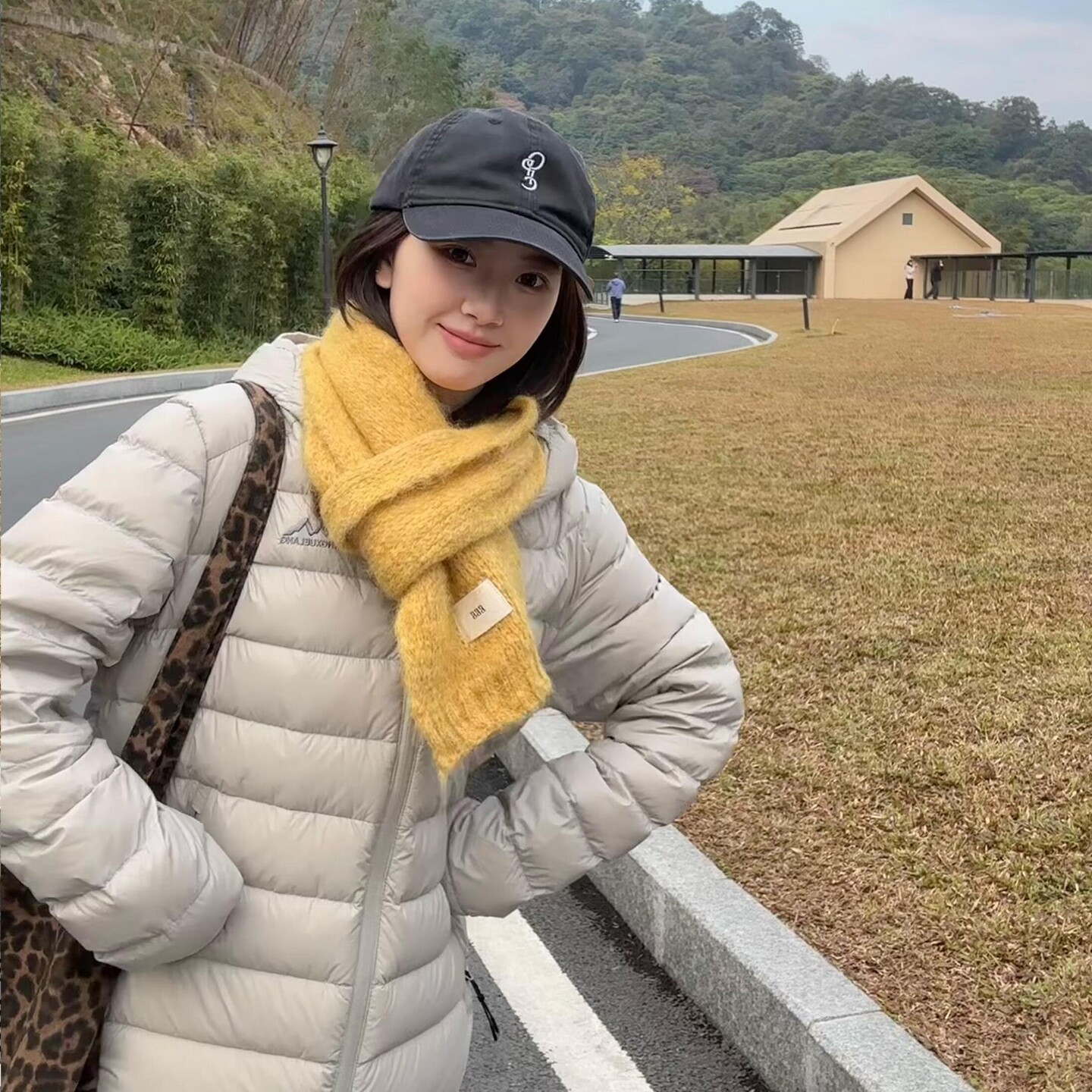 黄色针织围巾女秋冬季韩系氛围感百搭保暖护颈情侣款纯色毛线围脖