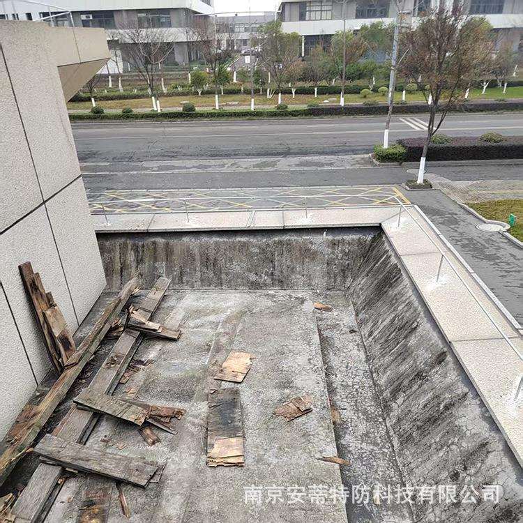 仓库防雷设施安装避雷带施工金属材料引导雷电流安全导入接地系统