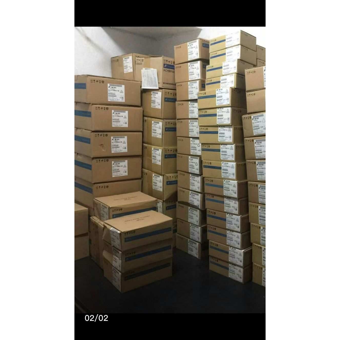 富士伺服电机GYH302C6-TC2