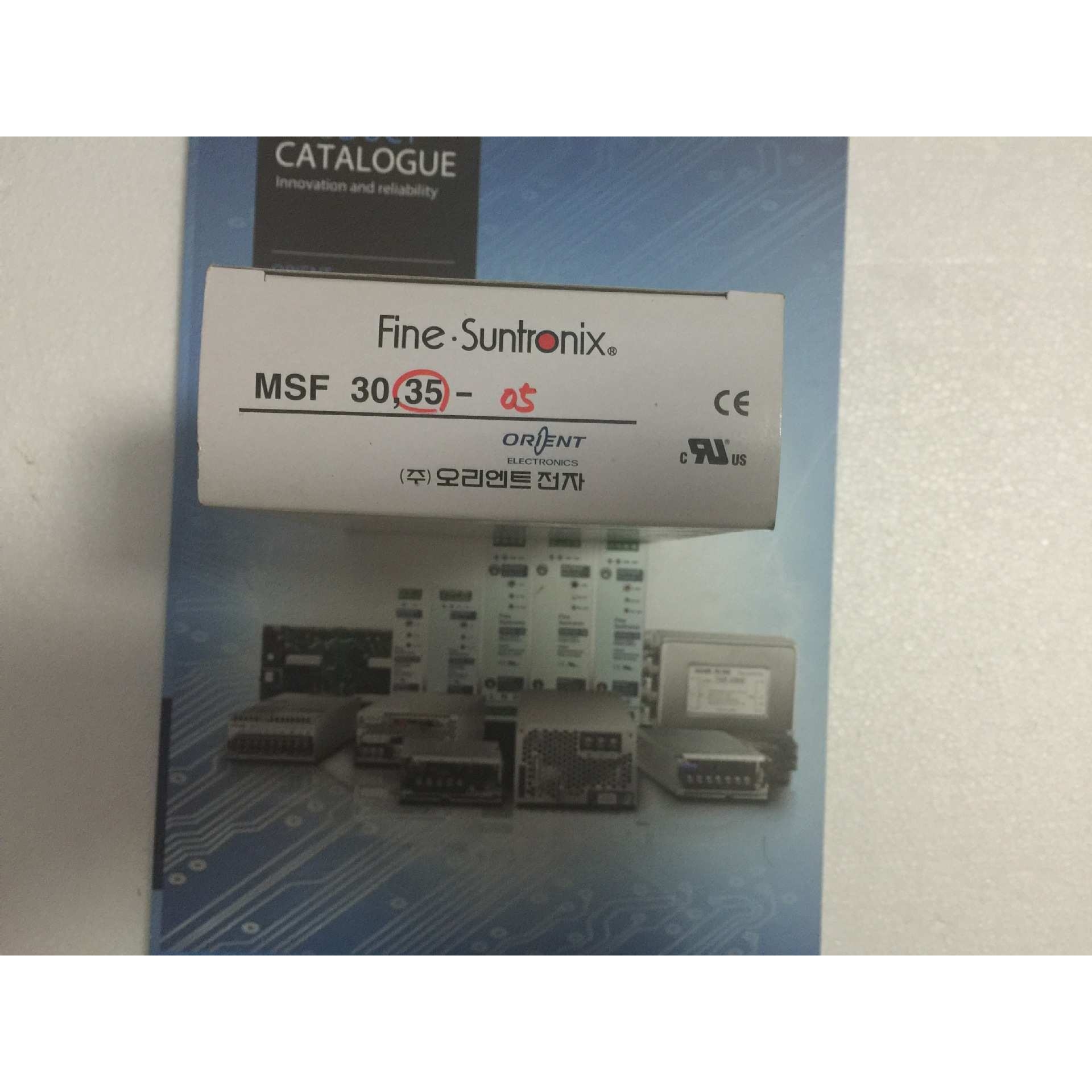 韩国华仁电源（FINE SUNTRONIX)VSF15-BcW系列