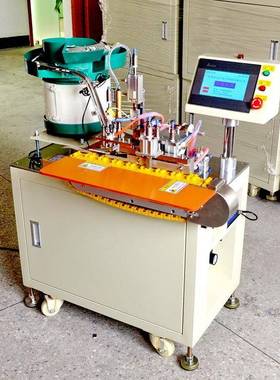 揭阳马达F130小电机自动焊锡机欧规两脚插头开关自动焊线机器人