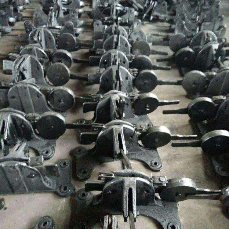 卧轨式风动搬道机井下半自动动司空道岔装置 矿用轻轨气动扳道器