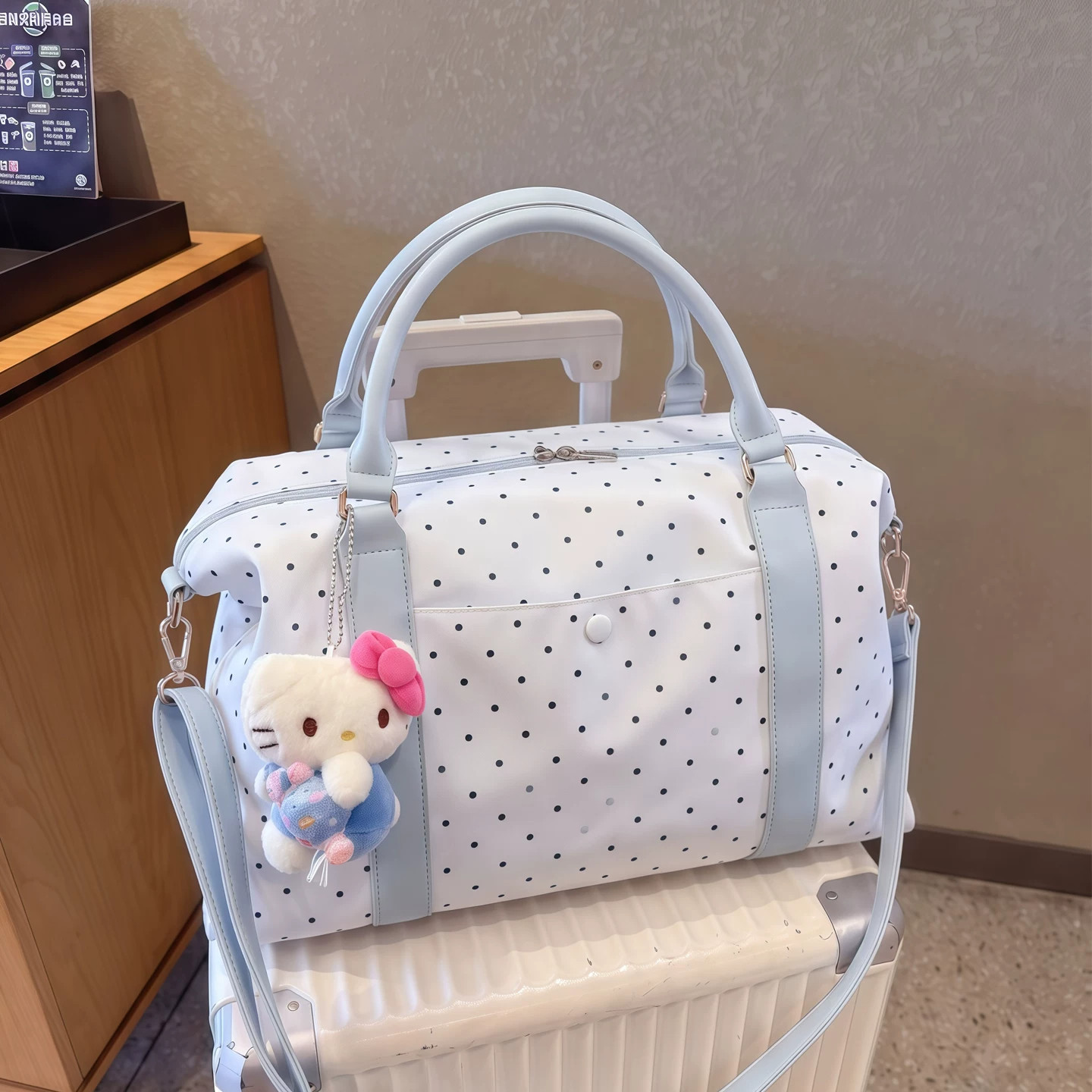 旅行包大容量女短途旅行出差轻便单肩包手提包学生开学衣服收纳包