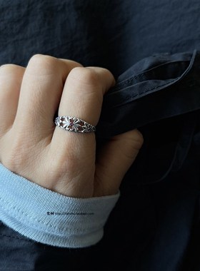 梵树For handmade-《鸢尾之夜》925银 复古鸢尾花镂空. 闭口戒指
