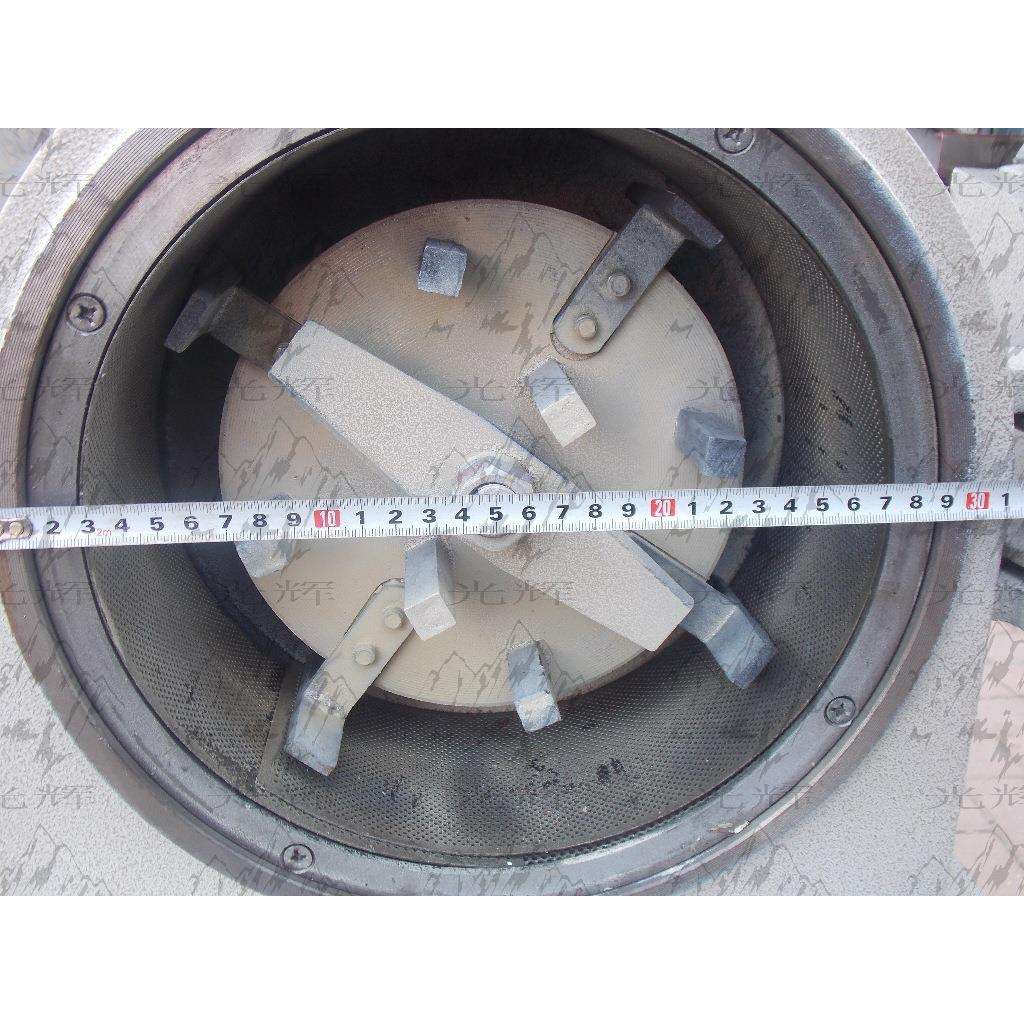 玉米碴加工机器粮食深加工打米机中大型玉米粉碎机大型粮食深加工