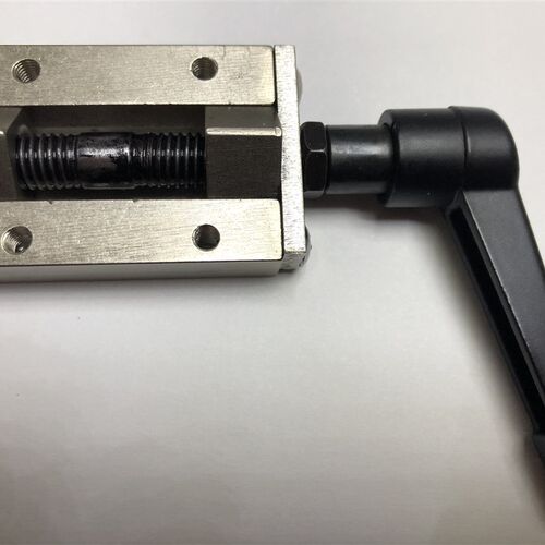 直线导轨夹具 钳制器固定夹SVCN/SVCK24 28 30 33 36 42米替代品