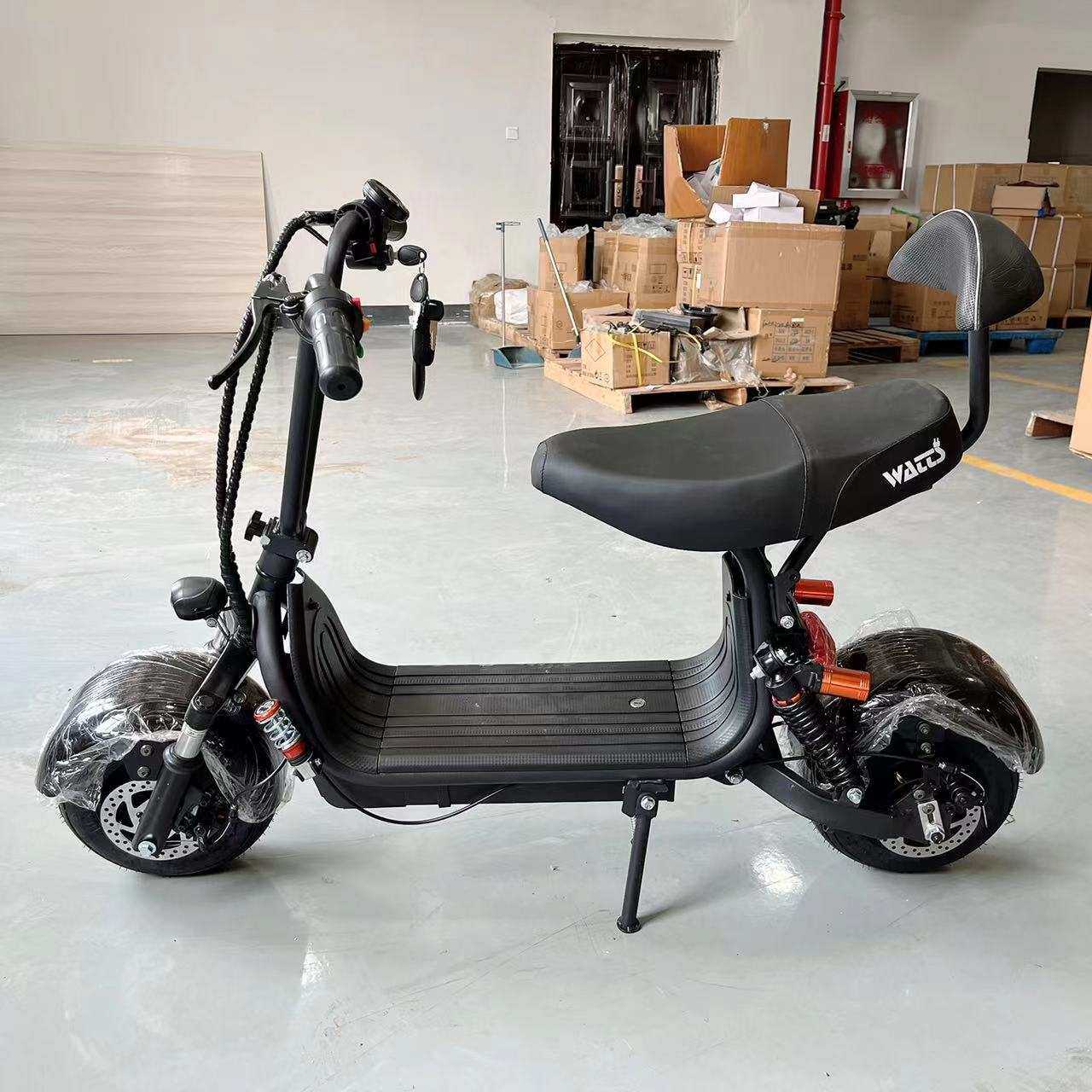 小哈雷电动车成人两轮电动滑板车scooter代步车迷你成人折叠宽胎