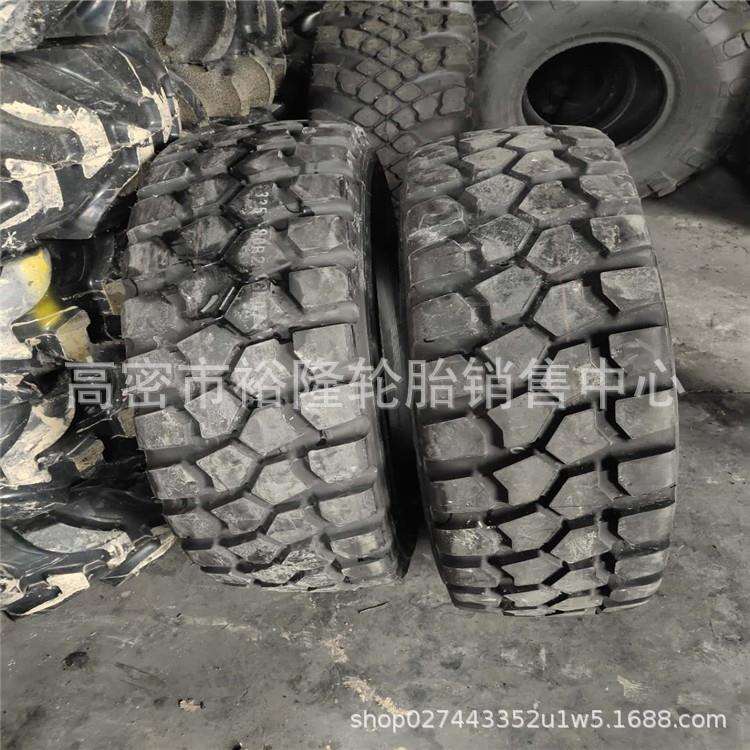 越野305 335 365 425/80R20 335/80r18轮胎