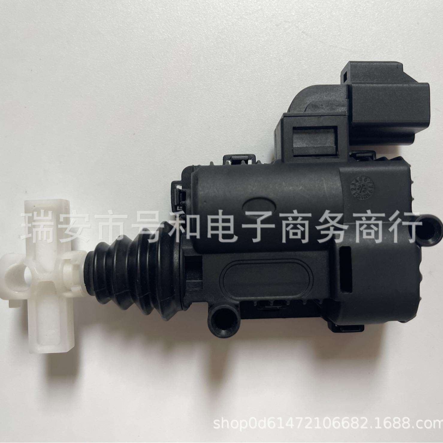 适用 福特新翼搏行李箱电机 后备箱马达 壳体执行器 CN15A219ANE