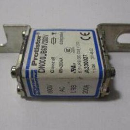 N6L9V250A3018Y30156 B6L0 raz0BUNfU308D20 er300A1839VD00/