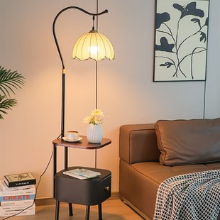 中古卧室床头柜一体台灯落地灯客厅沙F发旁边几奶油风置物架氛围