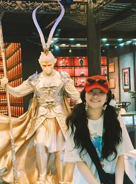 黑神话悟空游戏人物玻璃钢齐天大圣斗战胜佛商场西游记装饰大摆件