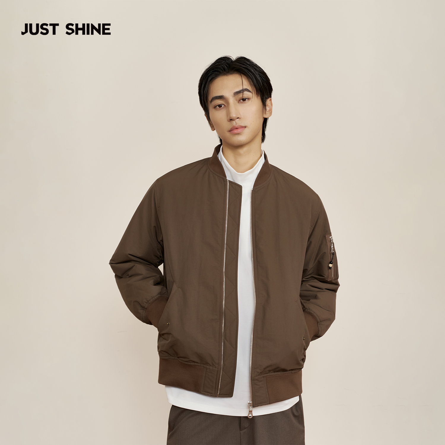 秋冬宽松棒球服外套棕色夹克