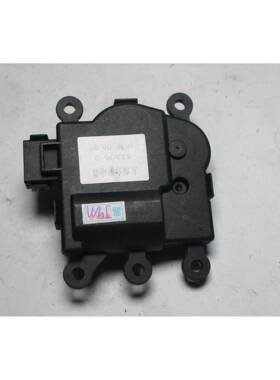 FA14-61-B82M1适用于海马HM5/HM6控制器(暖风机模式风向)5插