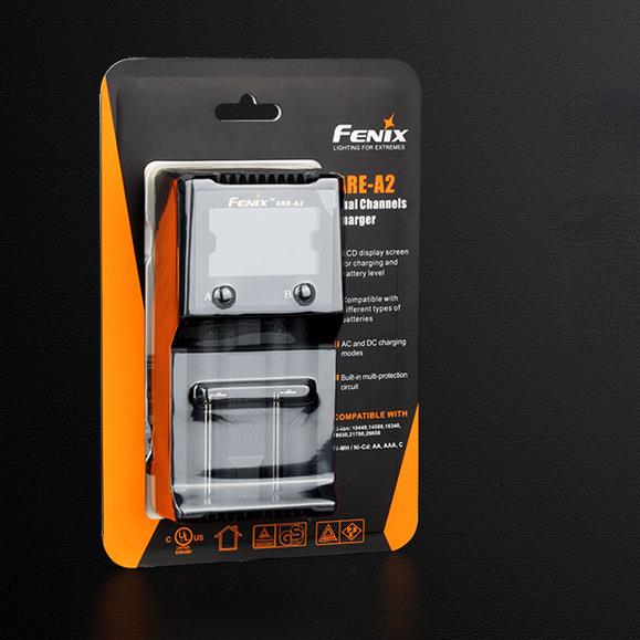 Fenix ARE-A2锂离子电池充电器18650 26650 14500 16340 AA 10440