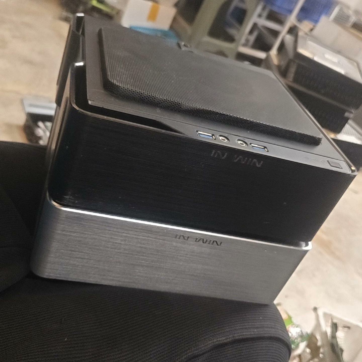 询价-INWIN迎广肖邦ITX机箱银色铝合金面板带双USB3
