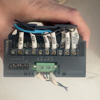 汇川PLCH2U0016ERDR二手拆机件实图拍摄--议价商品